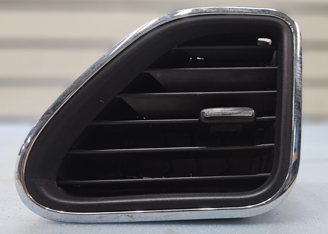 🔥11-14 CHRYSLER 200 AC A/C HVAC HEATER AIR VENT DASH RIGHT PASSENGER SILVER