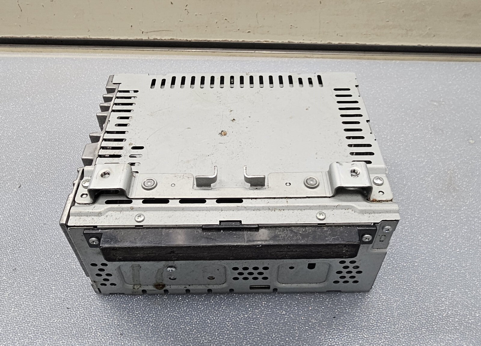 13-16 Ford Escape OEM Single CD AM FM MP3 Radio Block/FE