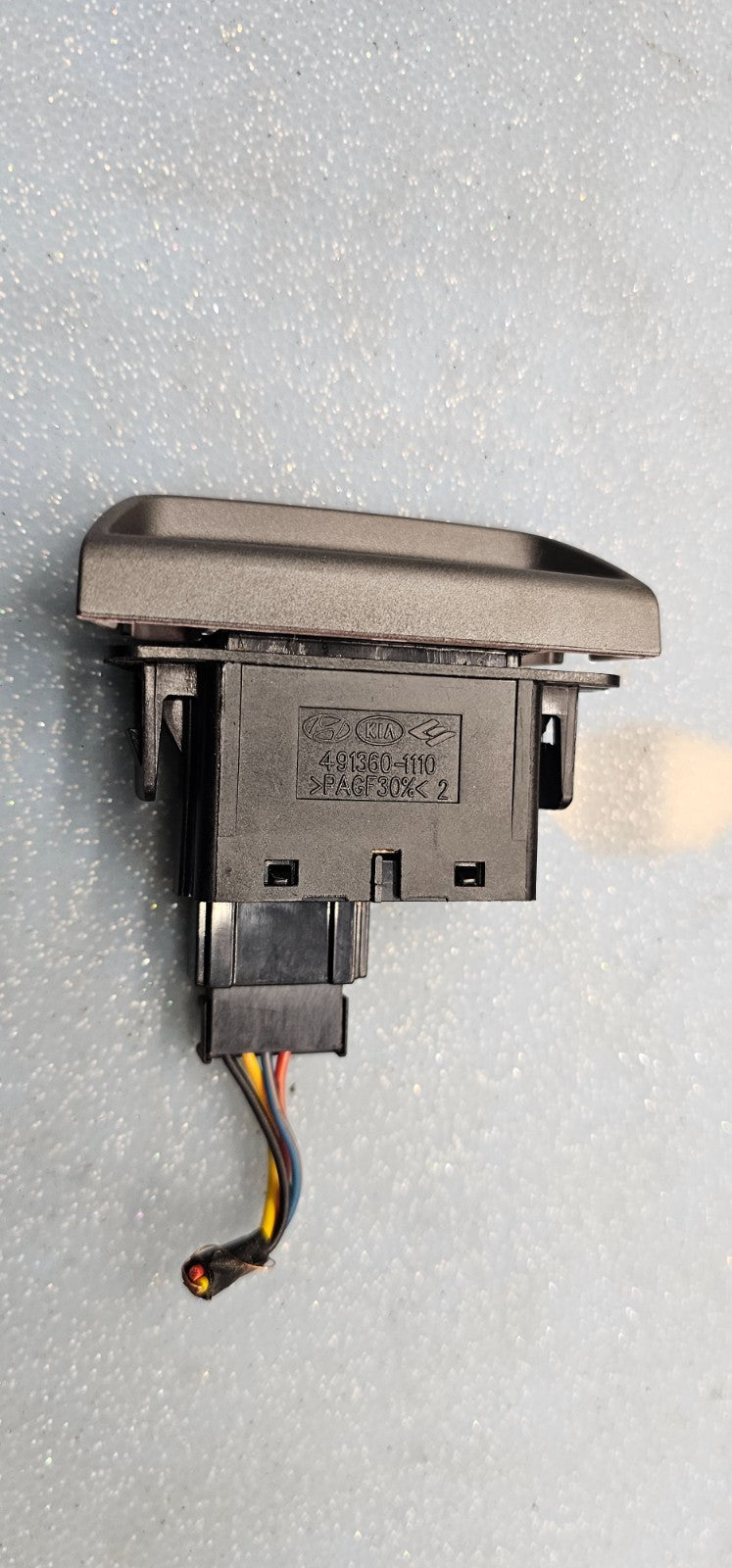 🔥2011-2015 Kia Sportage Hazard Emergency Flasher Warning Switch Button