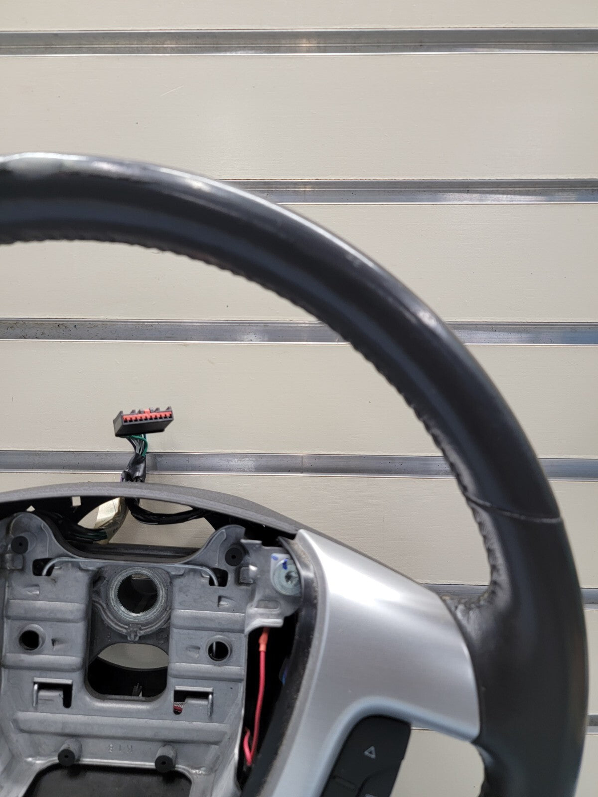 🔥07-17 GMC Acadia 08-17 Buick Enclave Steering Wheel Column Manual Cruise Black
