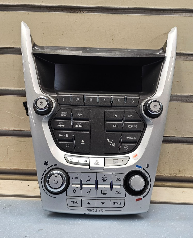 10-11 Equinox Terrain AM FM Radio Stereo Climate Control Trim Panel Bezel SILVER