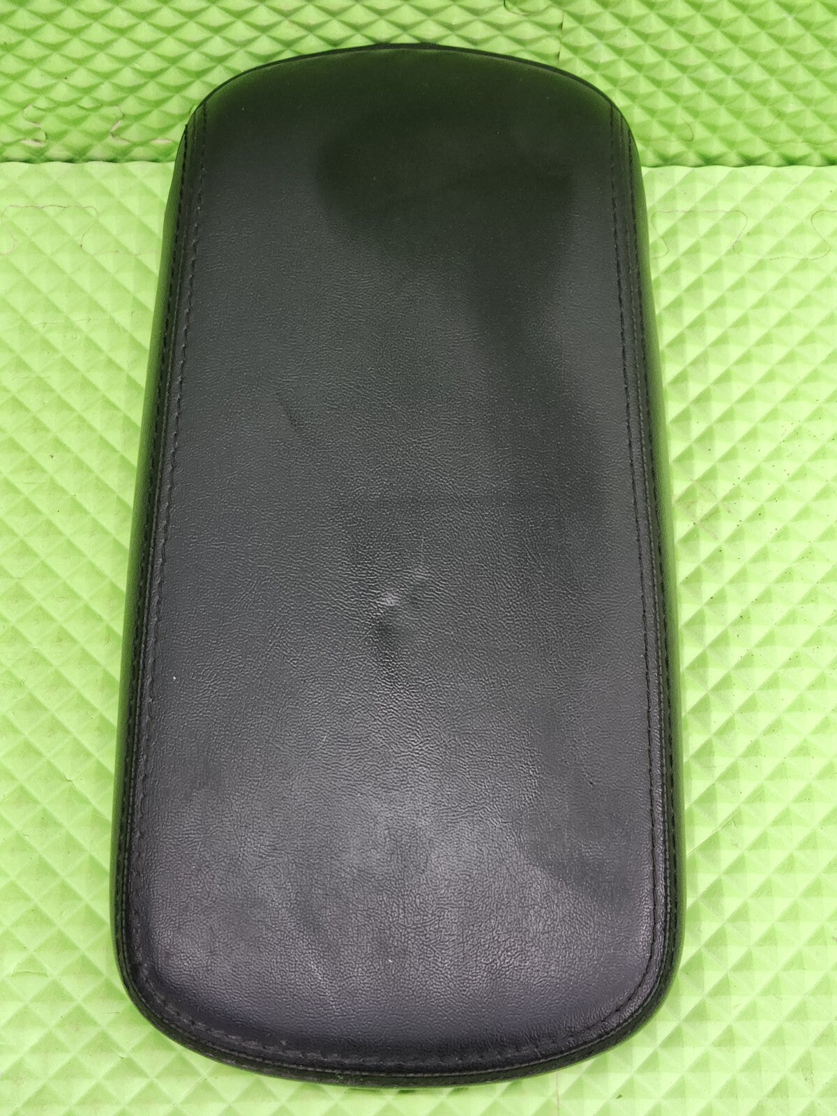 🔥2011-2014 CHRYSLER 200 DODGE AVENGER CENTER CONSOLE LID ARM REST BLACK