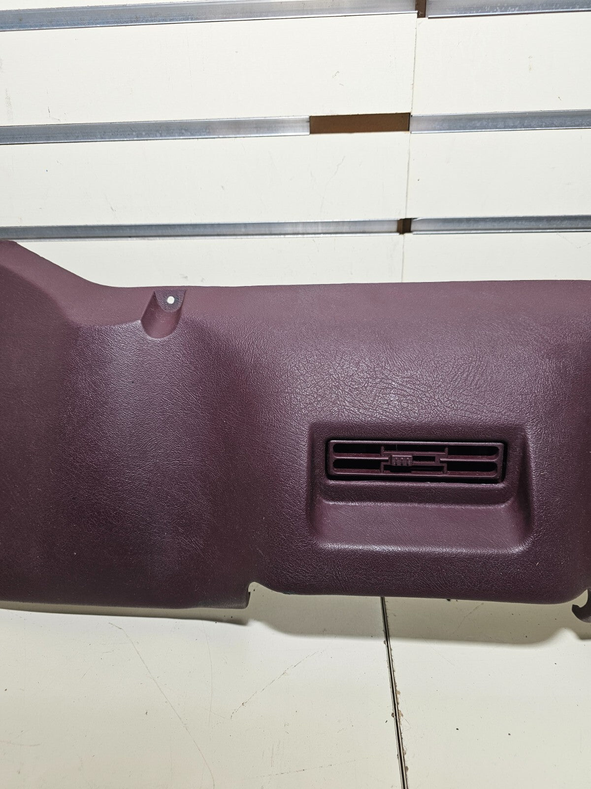 🔥95-99 CHEVY GMC TRUCK CK INSTRUMENT PANEL DASH KNEE BOLSTER PANEL RED OEM
