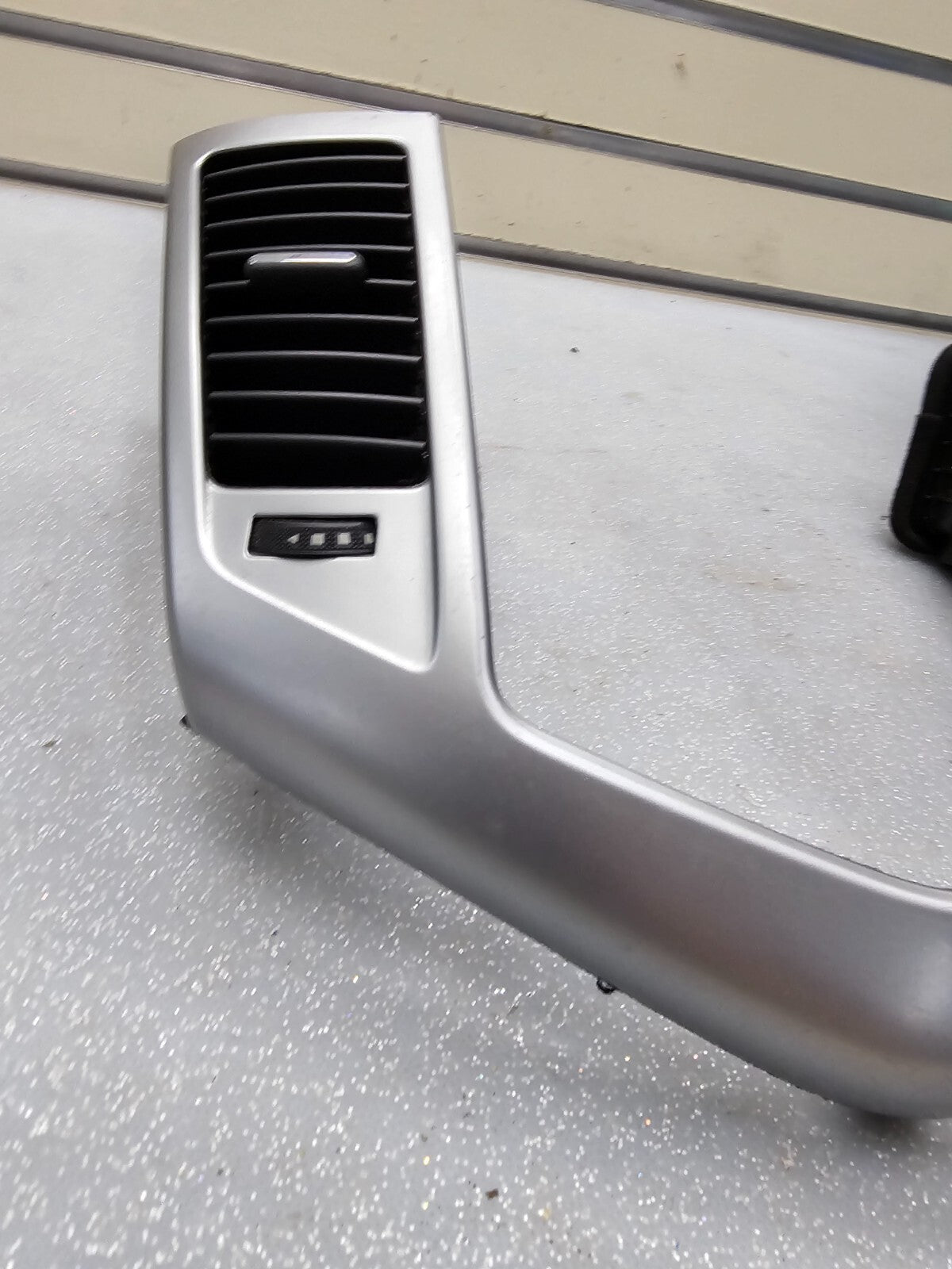 🔥11-15 Chevy Cruze Center Dash Center Radio Surround Bezel Trim Panel Silver