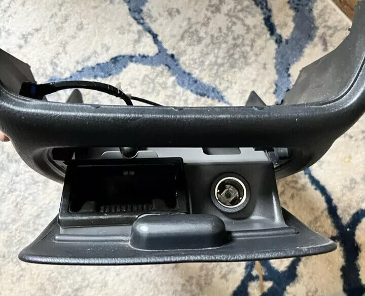 🔥2000-2005 CADILLAC DEVILLE FRONT ASH TRAY CENTER STORAGE CONSOLE OEM