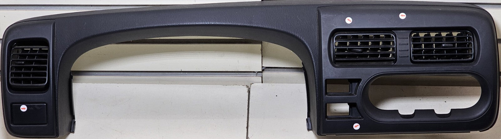98-01 Frontier Xterra Dash Instrument Cluster Speedometer Bezel Trim Panel Black