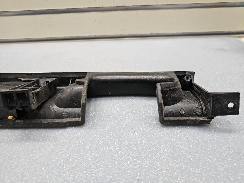 99-07 Ford F250 F350 EXCURSION DOOR PANEL ARMREST LEFT DRIVER HANDLE PULL BLACK
