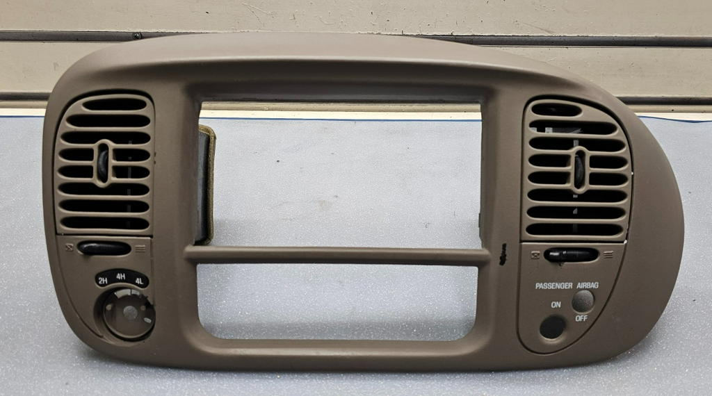 🔥97-03 Ford F150 Center Dash AM FM Radio Climate Trim Stereo BEZEL Panel TAN