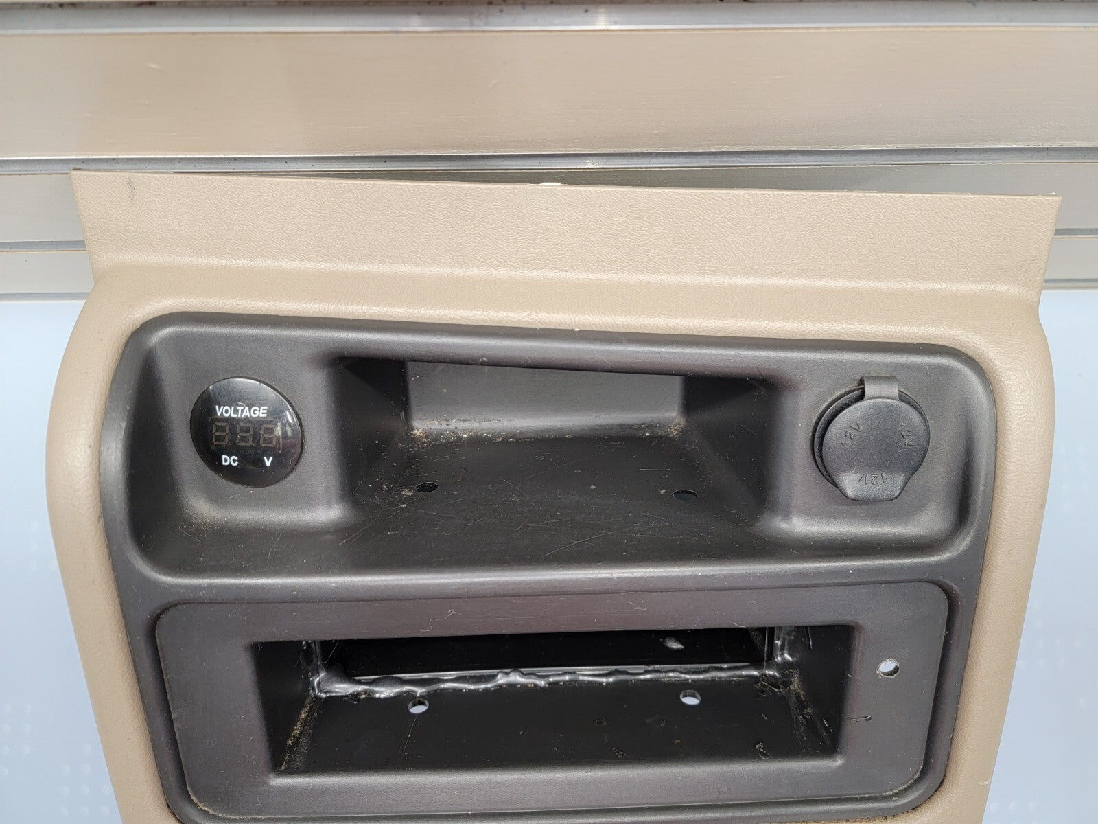 🔥03-06 CHEVROLET SILVERADO GMC SIERRA TAHOE CENTER CONSOLE STORAGE CUBBY TAN