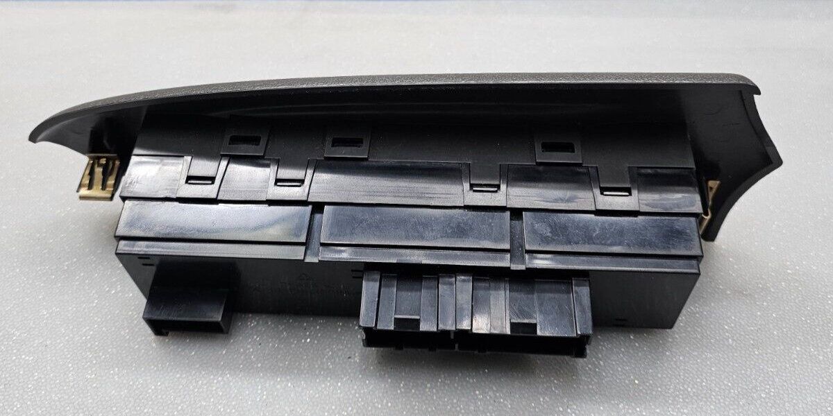 🔥02-05 Chevy TRAILBLAZER Window Switch Front RIGHT Passenger Side DARKGRAY WS20