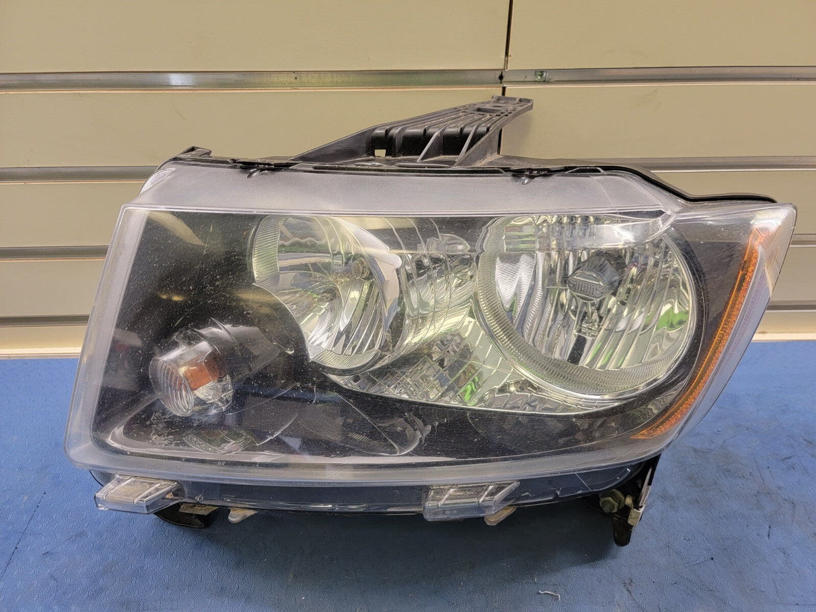 🔥11-13 Jeep Grand Cherokee Headlight Assembly for  Drivers Halogen Lens