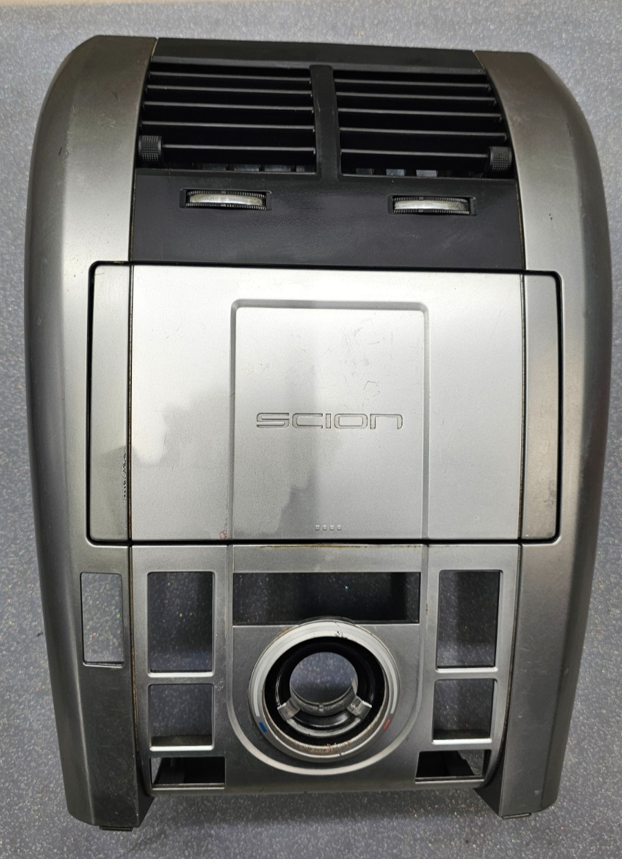 🔥05-10 SCION TC Dash AM FM Radio Stereo Display Climate Bezel Trim Panel SILVER