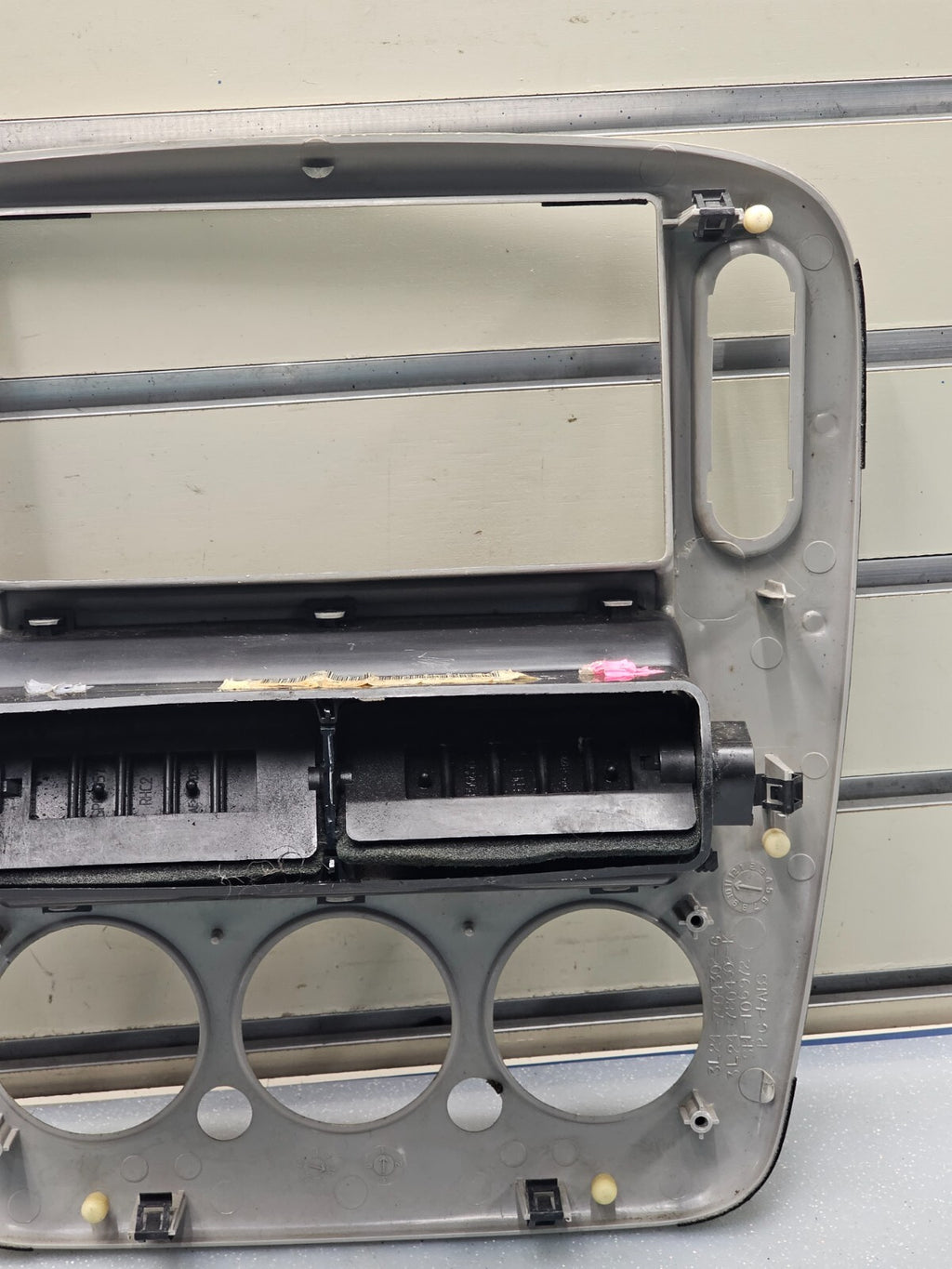 🔥02-05 FORD EXPLORER RADIO AUDIO CLIMATE TEMPERATURE CONTROL BEZEL TRIM silver