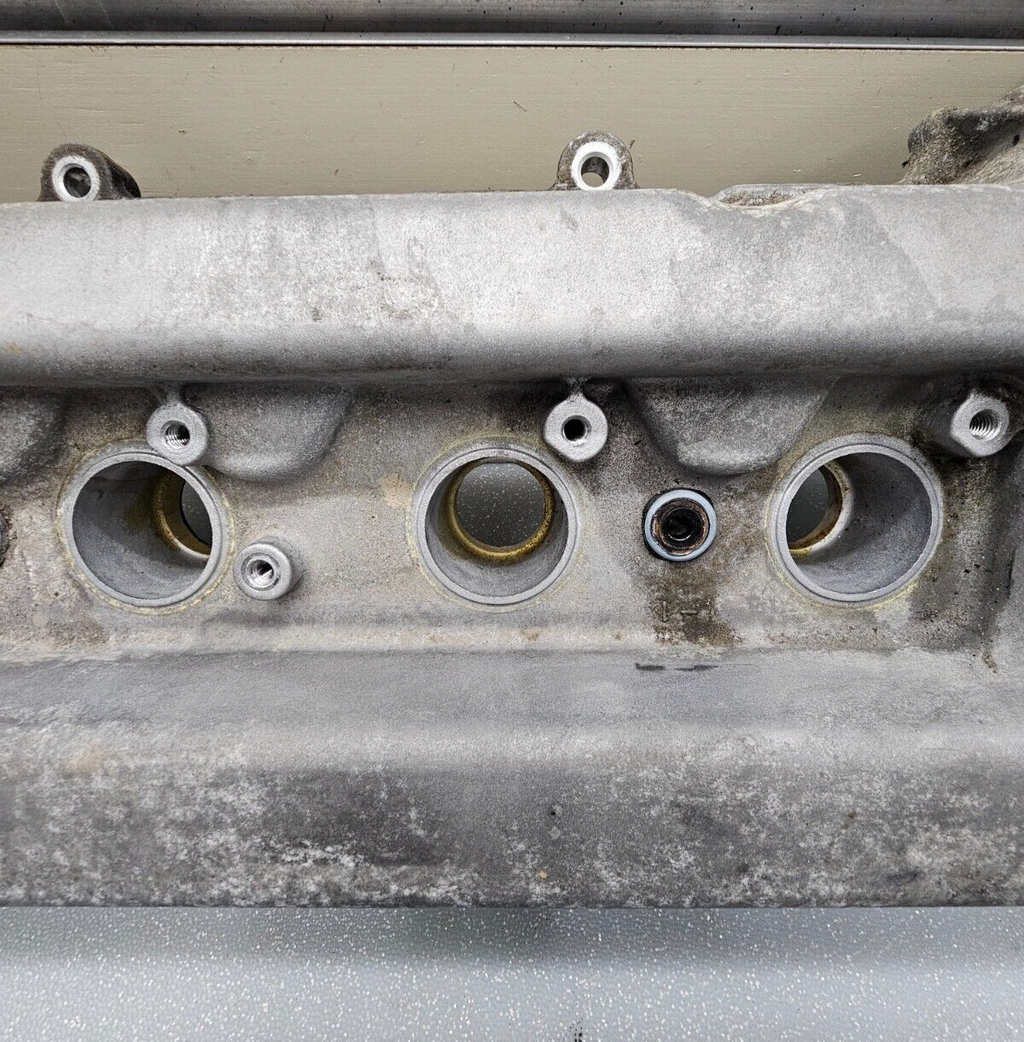 🔥2000-2008 TOYOTA COROLLA ENGINE VALVE COVER/TC