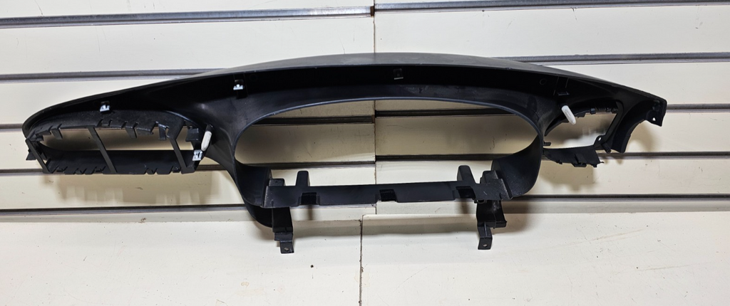 96-00 Caravan Voyager Dash instrument cluster Speedometer Tachometer Bezel Black