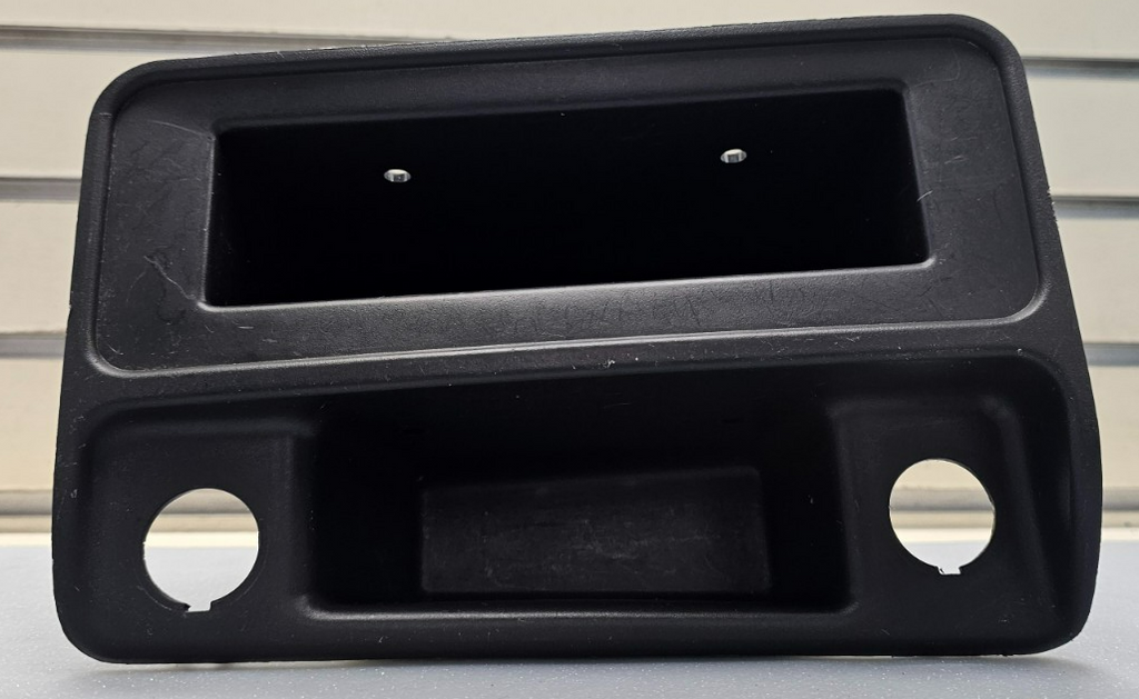 🔥03-06 SILVERADO SIERRA CENTER CONSOLE STORAGE BEZEL ASH TRAY ASSEMBLY BLACK