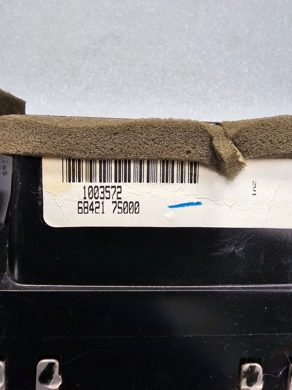 05-15 TITAN ARMADA QX56 DASH LEFT DRIVER AIR VENT HEATER FILTER CONDITIONER GRAY