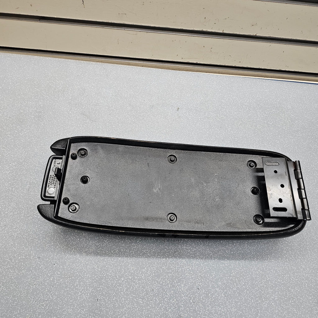 98-04 BLAZER S10 JIMMY SONOMA Front Center Console Lid Armrest Cover Black L7