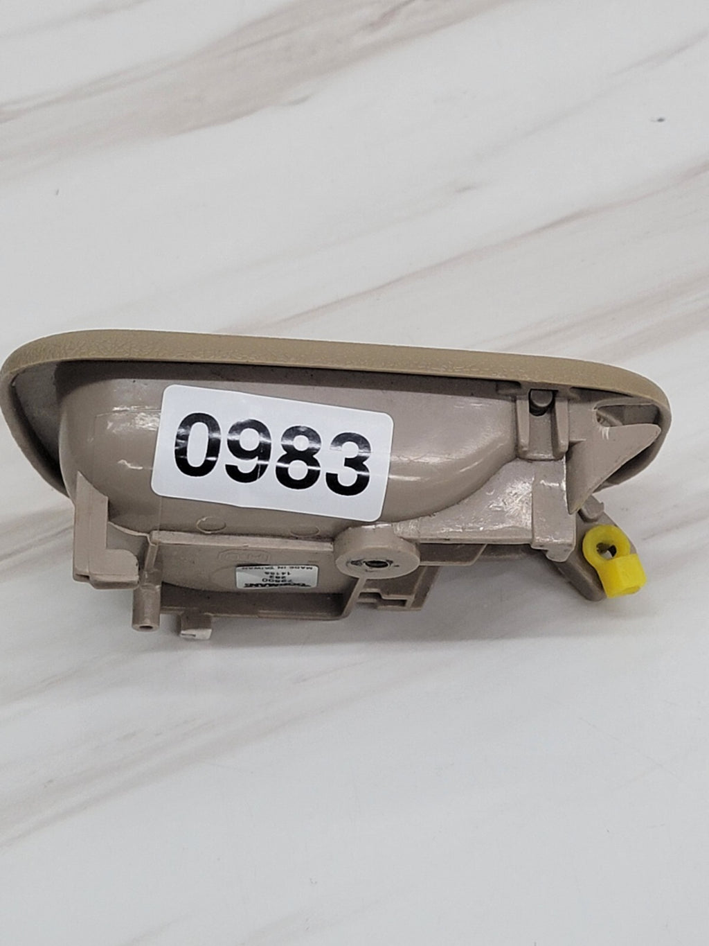 🔥 1998-2002 TOYOTA COROLLA INSIDE HANDLE RIGHT SIDE LOCK MANUAL Tan TY2543-LH