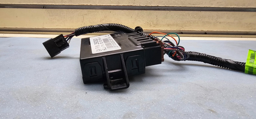 🔥09-14 Escalade Tahoe Suburban Yukon Module Rear Seat Heater Control Assembly