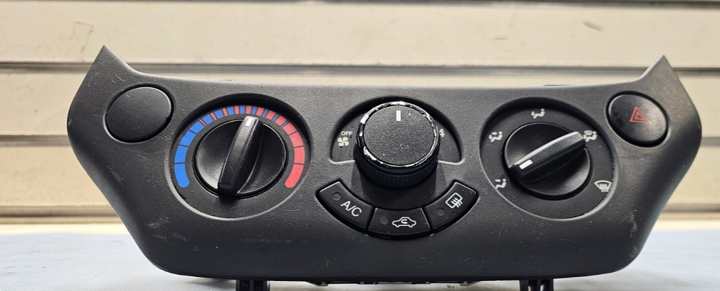 🔥07-11 Chevy Aveo A/C Climate Control Heater Temperature HVAC Panel