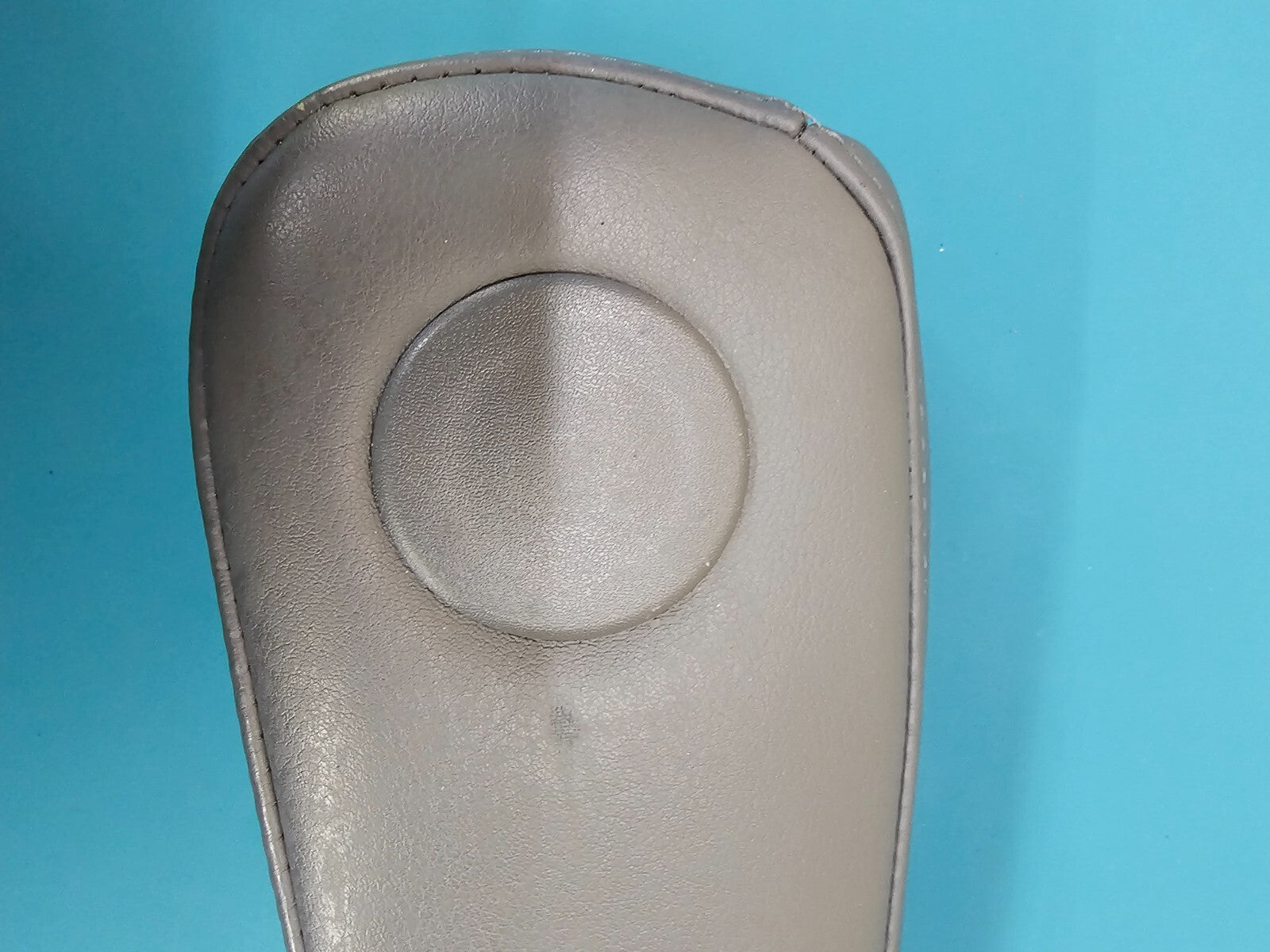 🔥04-07 Dodge Grand Caravan Rear Right Seat Left Side Armrest Arm Rest OEM GRAY
