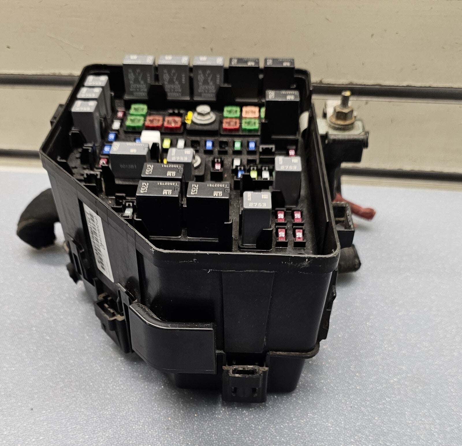 🔥09-10 Acadia Outlook Engine Fuse Relay Box Accessory Wiring Circuit Junction