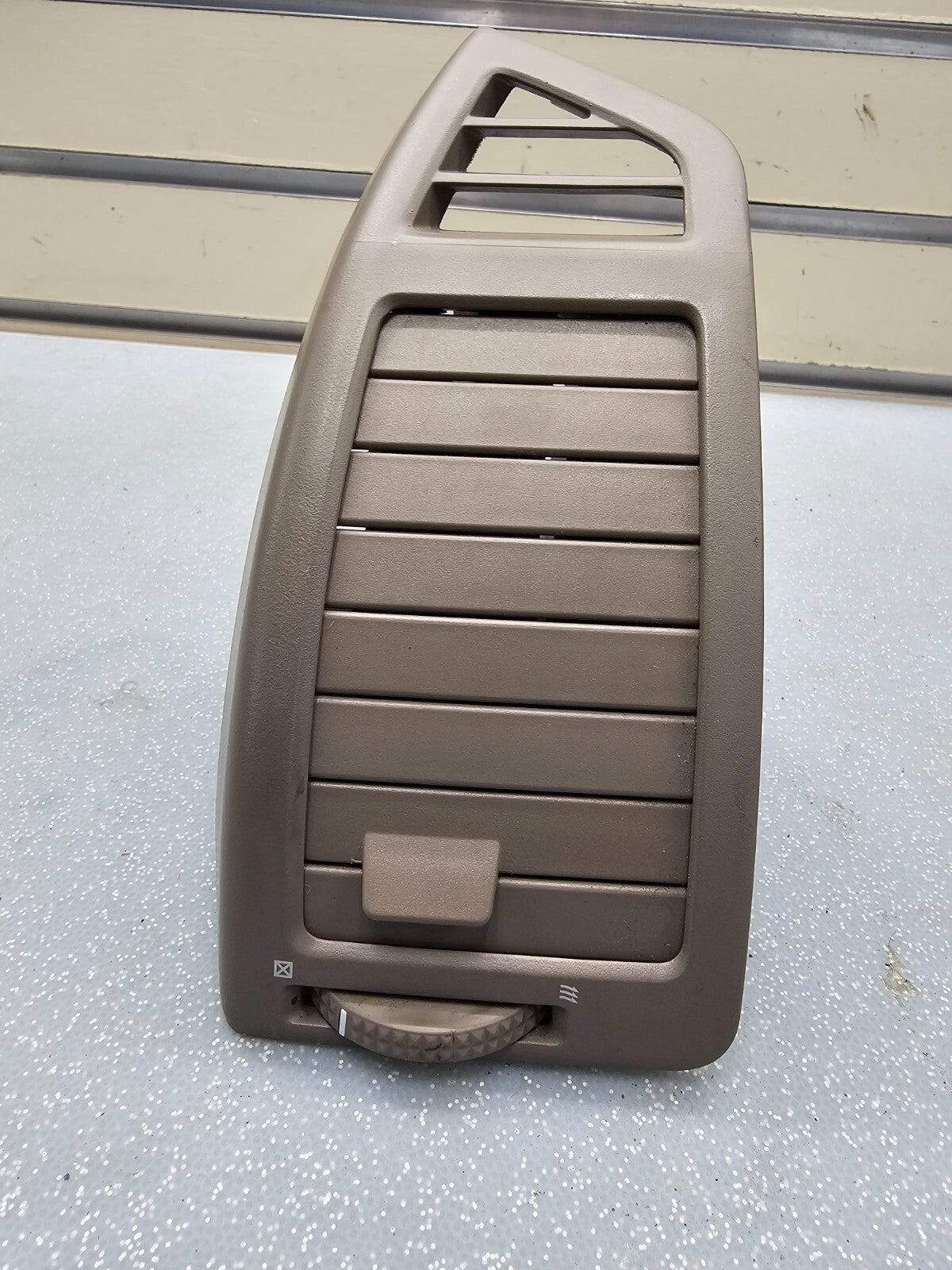 04-08 NISSAN MAXIMA LEFT DRIVER SIDE VENTILATION GRILLE DASH AIR VENT FILTER TAN