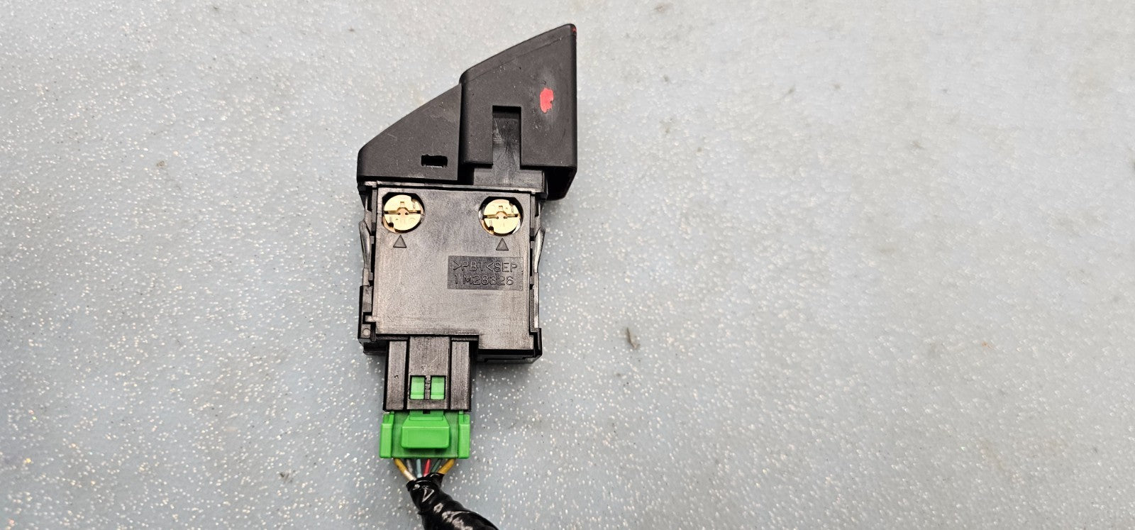 🔥05-07 Accord Odyssey Hazard Warning Flasher Light Switch Button Assembly Black