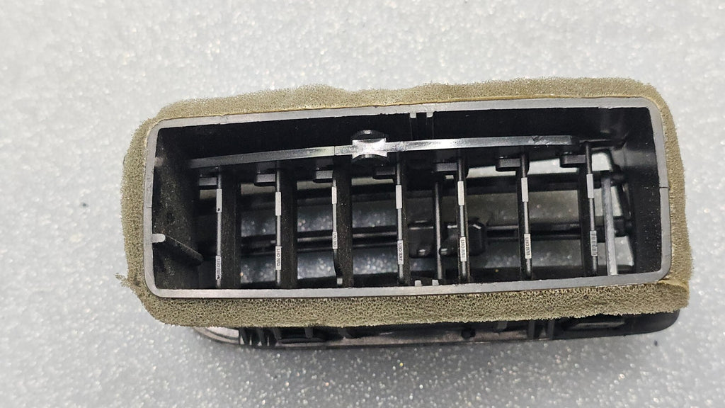 🔥 08-11 Ford Focus Dash Left Driver Air Vent A/C AC Heater Panel Black