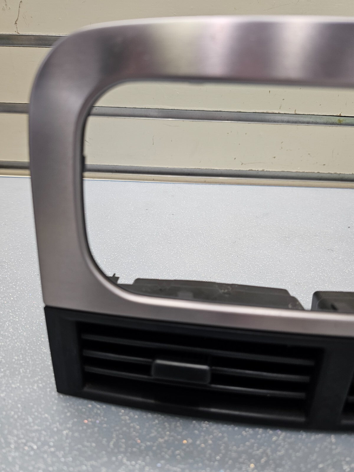 🔥99-04 Jeep Grand Cherokee Center Dash RADIO Bezel A/C Air Vent Trim SILVER