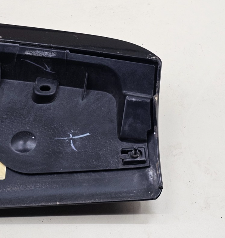 11-20 Dodge Grand Caravan Rear Upper Hatch Spoiler Wing Mount Break Light Black