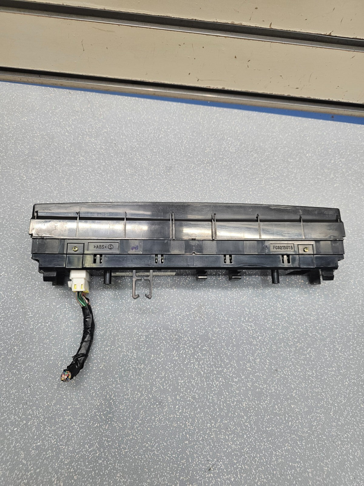 🔥2003-2008 Mazda 6 Center Digital Clock Display Screen 10 Pin OEM