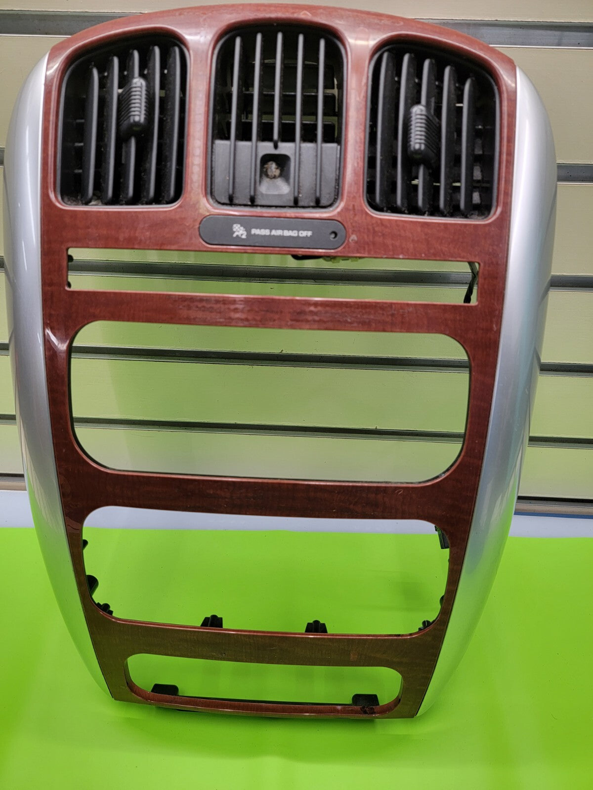 🔥01-07 Dodge Caravan Town & Country dash radio climate TRIM bezel woodgrain