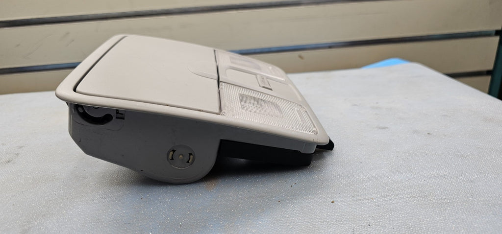 🔥10-13 KIA Forte KOUP INTERIOR OVERHEAD CONSOLE DOME MAP LIGHT GRAY