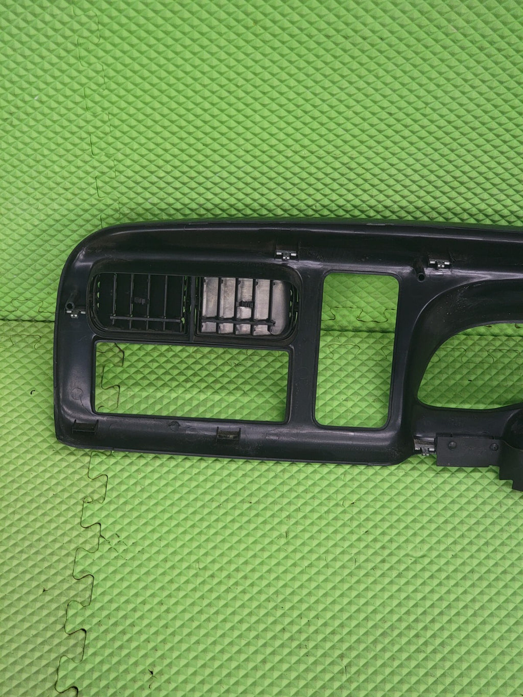 🔥98 - 00 Dodge Dakota & Durango Dash Trim Radio Gauge Cluster Bezel black C30