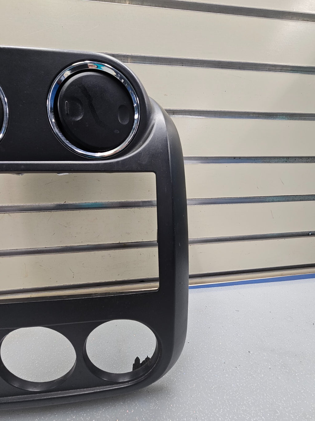 🔥10-16 Jeep Compass Patriot Center Radio Climate Dash Trim Bezel Vents BLACK