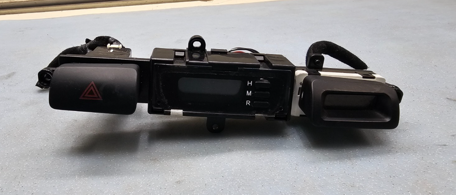 🔥06-10 Kia Sportage Hazard Switch Control Dash Digital Clock Display Time Black