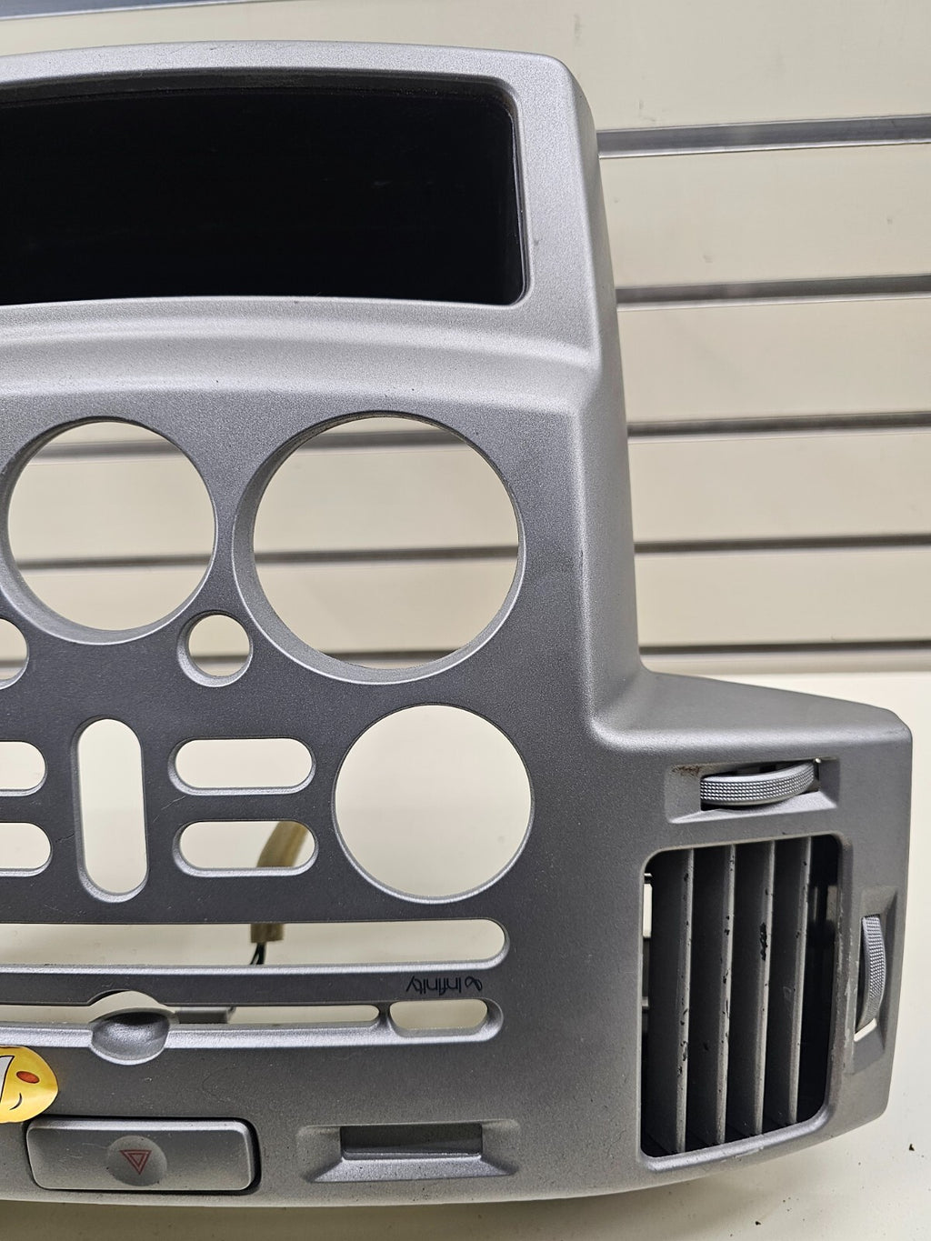 🔥06-08 ENDEAVOR Dash Center Radio Stereo Climate Trim Panel Bezel Silver OEM