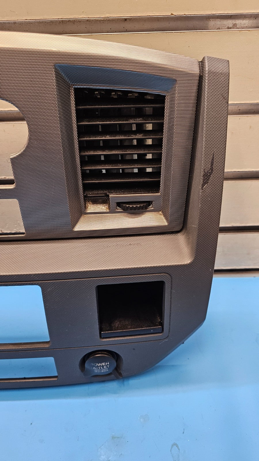 🔥06-08 Dodge RAM Dash RADIO Stereo Bezel Climate Trim Panel Silver/Gray B11