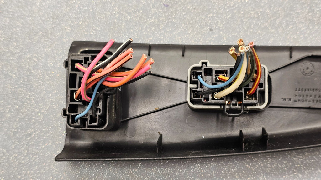 🔥02-07 F150 F250 F350 Front Right Passenger Door Window Switch Assembly Black
