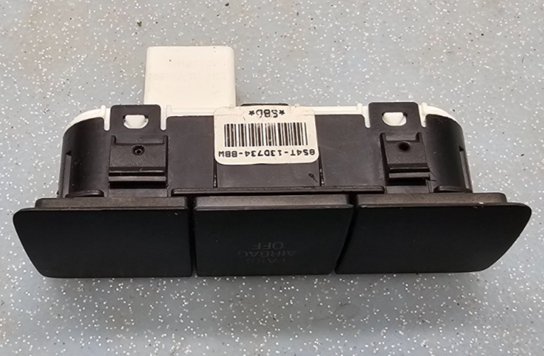 🔥08-11 Focus Right Passenger Light Indicator Warning Off switch Assembly Black