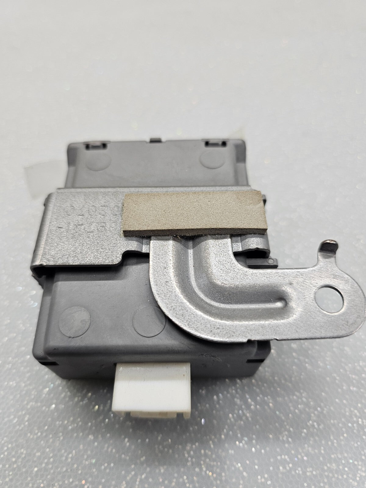 03-08 Toyota Corolla  Receiver Door Control Module Computer 8974102070/TC