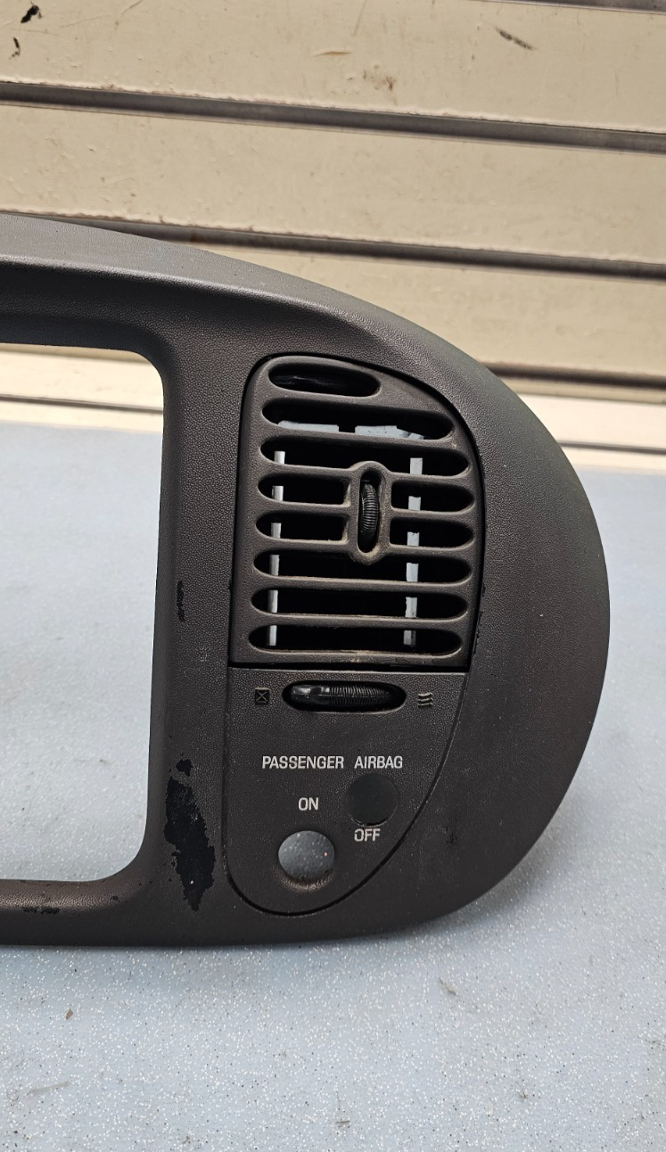 🔥97-03 Ford F150 Dash FM Radio Climate Trim Stereo BEZEL Panel DK GRAY B1