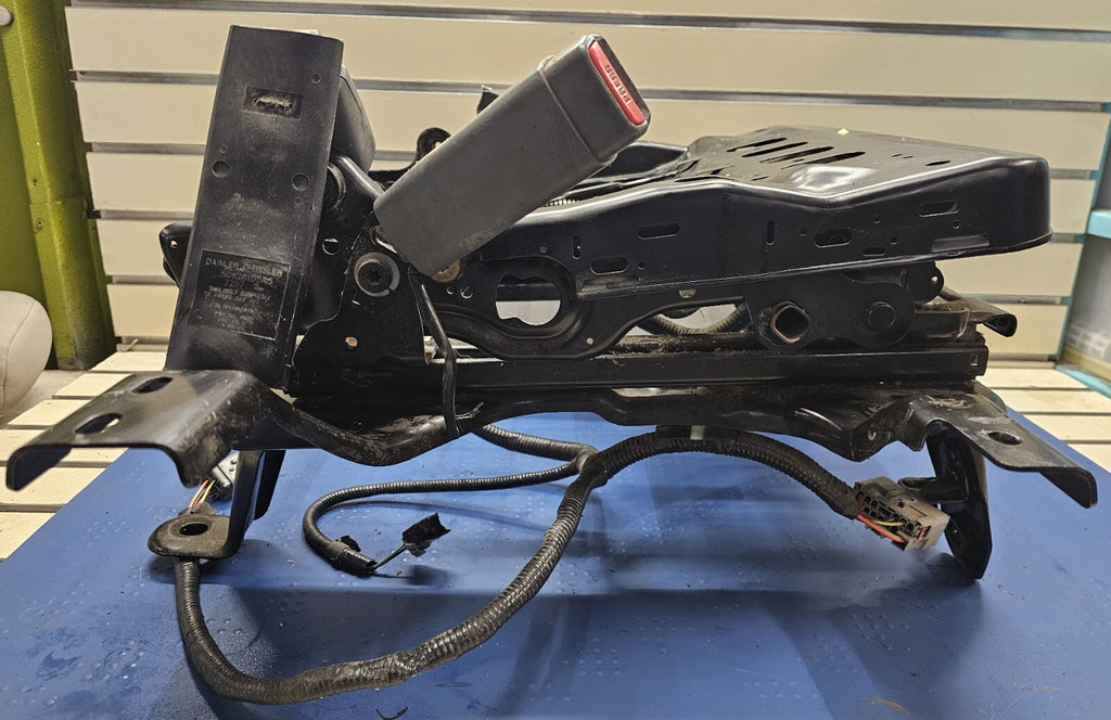 🔥06-08 Dodge Ram Electric Front Left Driver Adjustable Seat Track Control Motor