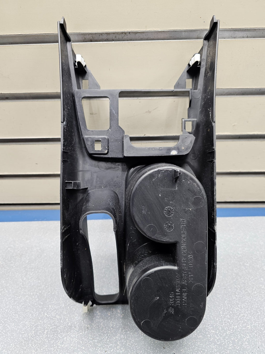🔥13-15 MITSUBISHI ASX 3 CENTRE CONSOLE CUP DRINK HOLDER GEAR LEVER TRIM PANEL