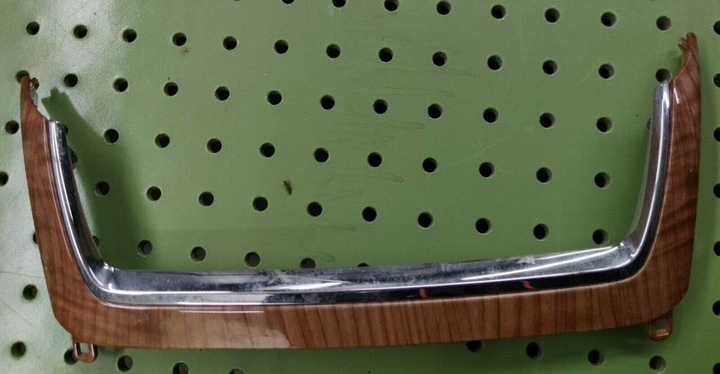 🔥08-12 Chevy MALIBU Center Dash Radio Bezel Panel UPPER Vent Trim WOODGRAIN B8