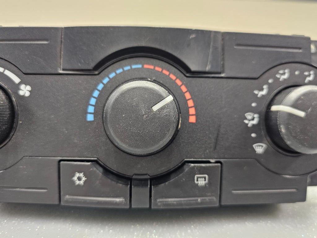 🔥05-07 Chrysler 300 Magnum Charger Dash Heater A/C Climate Control Temperature