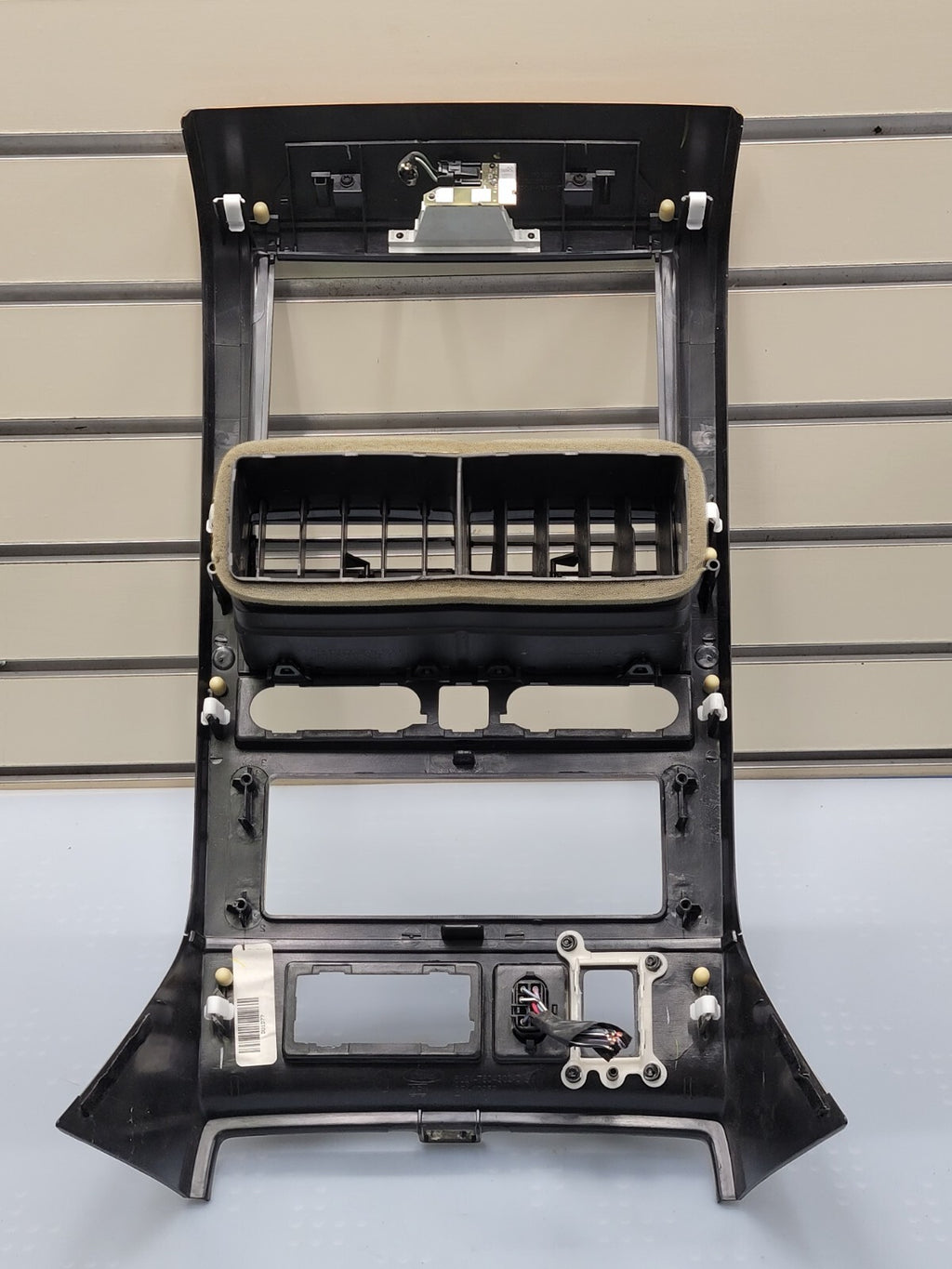 🔥06-10 Ford Explorer Radio Temperature Climate Control Dash Panel Bezel Trim