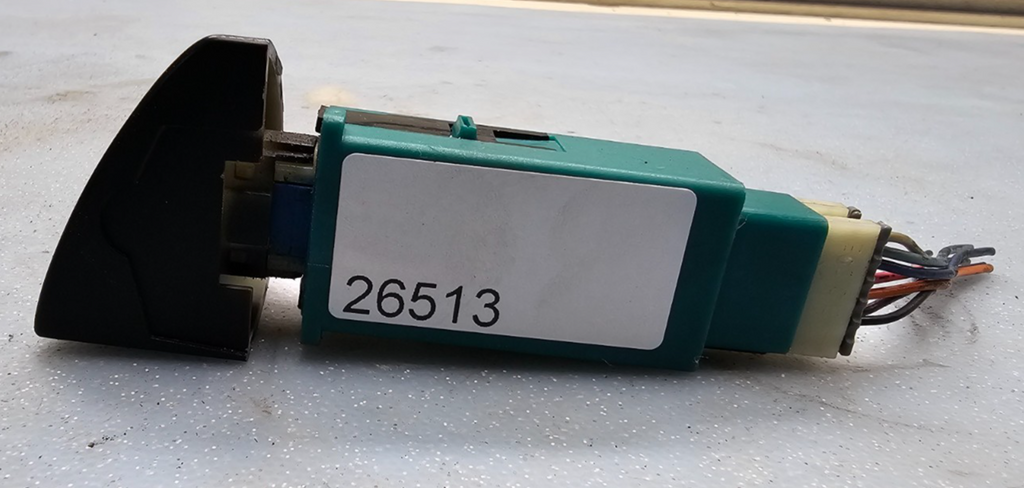 🔥97-05 CHEVY MALIBU Hazard Warning Emergency Light Switch OEM
